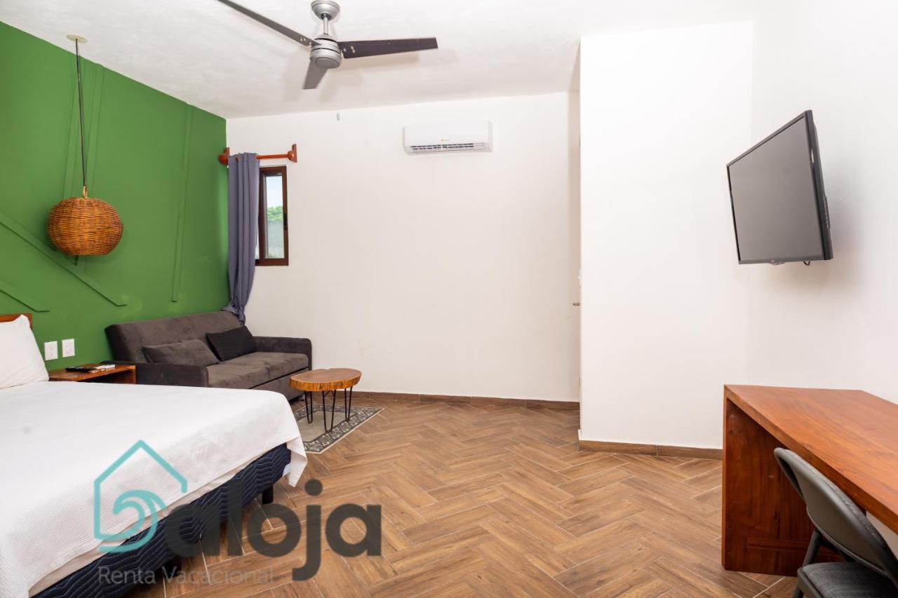 Vica Guest House Con Piscina En La Entrada De La Zona Hotelera Cancún Zewnętrze zdjęcie