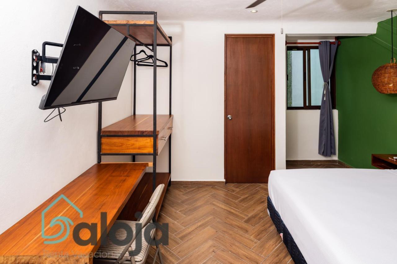 Vica Guest House Con Piscina En La Entrada De La Zona Hotelera Cancún Zewnętrze zdjęcie
