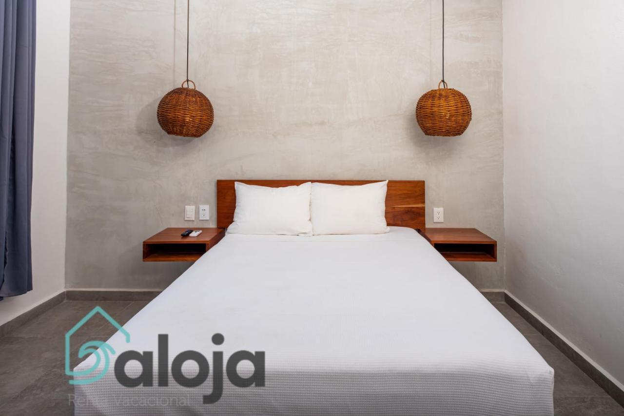 Vica Guest House Con Piscina En La Entrada De La Zona Hotelera Cancún Zewnętrze zdjęcie